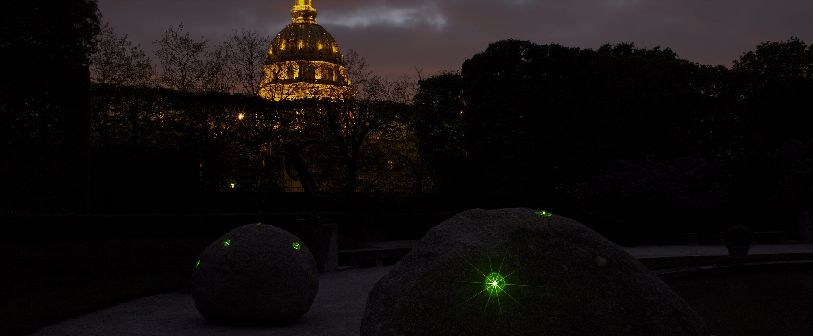 Illumination LED jardin du Musée Rodin balise solaire ECO-84 Eco-Innov