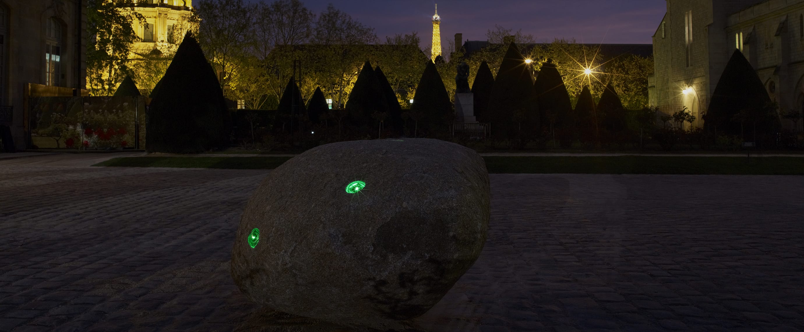 Illumination LED jardin du Musée Rodin balise solaire ECO-84 Eco-Innov