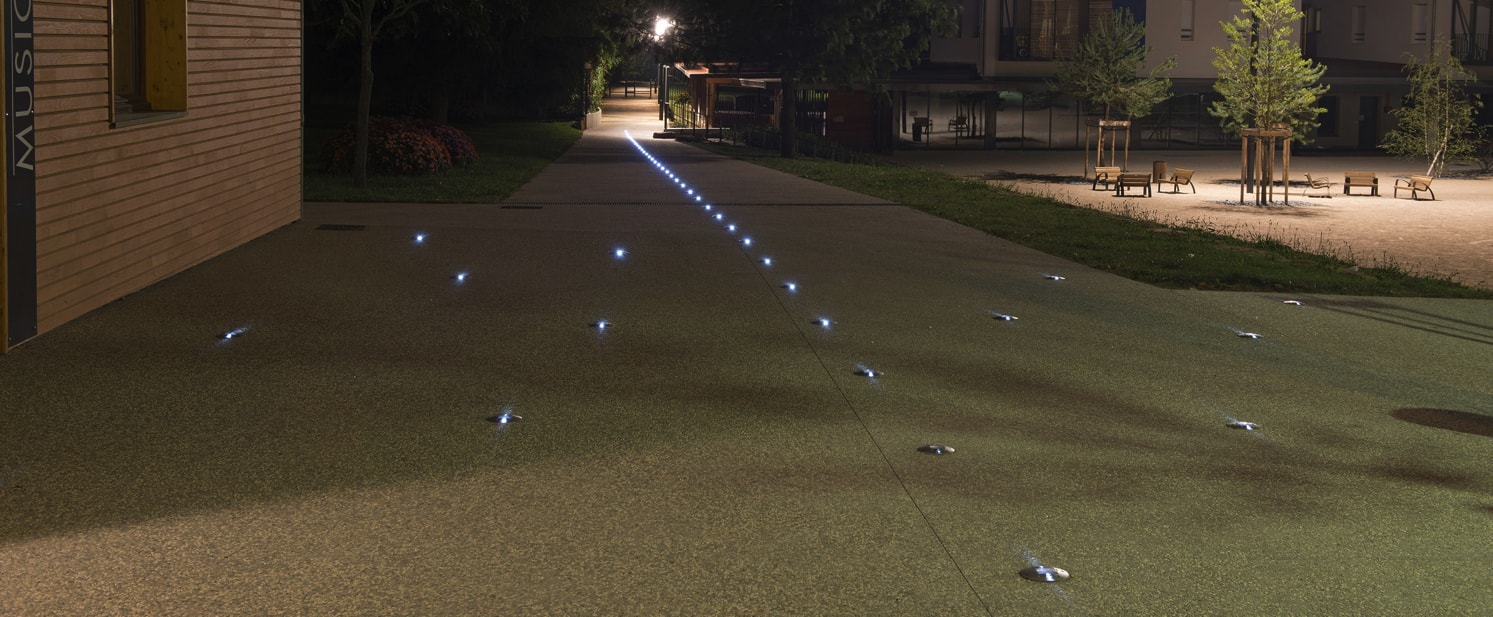 Pedestrian promenade