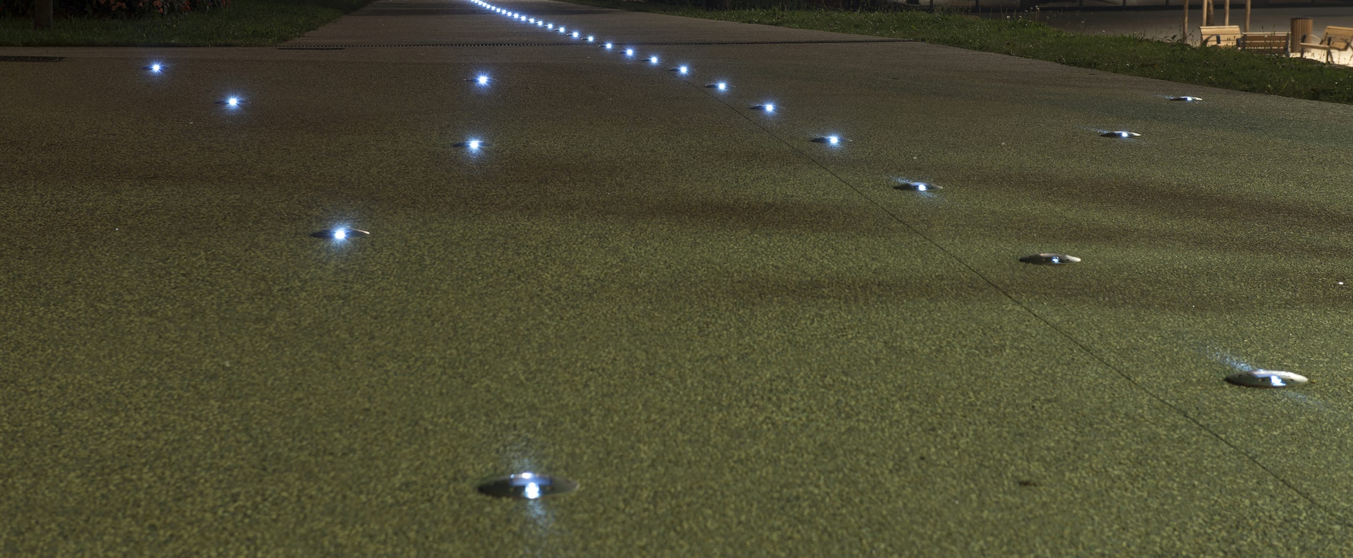 Plot solaire piéton sur promenade balisage LED ECO-143 Eco-Innov