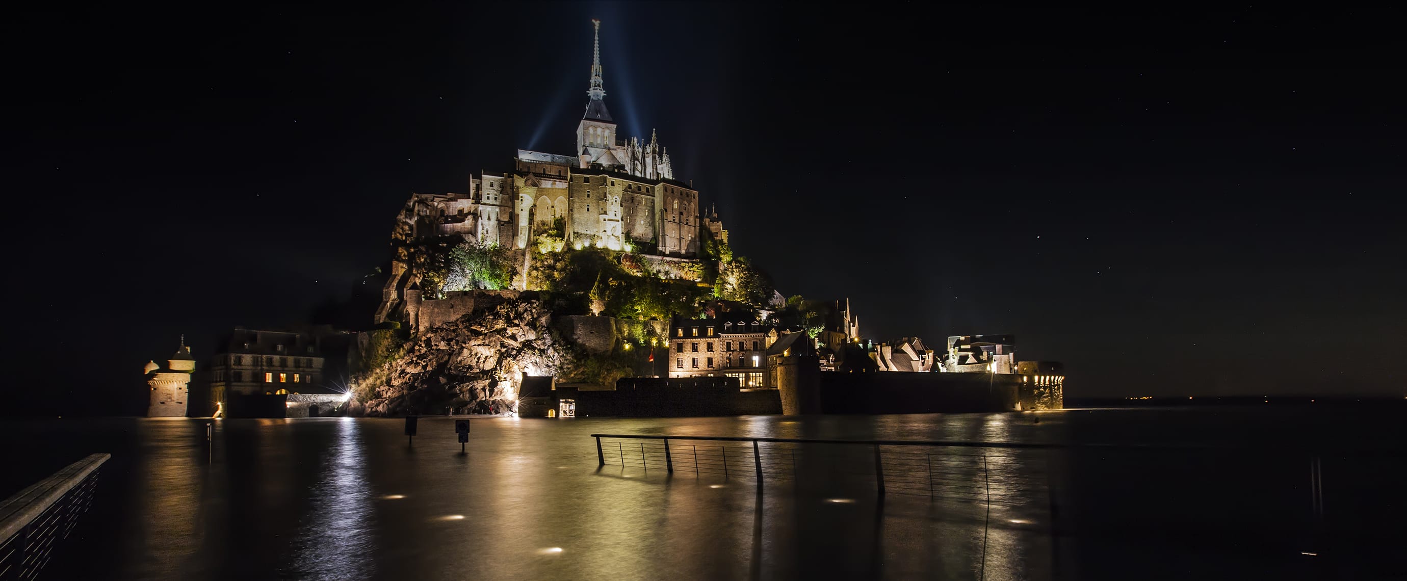 Sécurité piéton de la passerelle du Mont Saint Michel