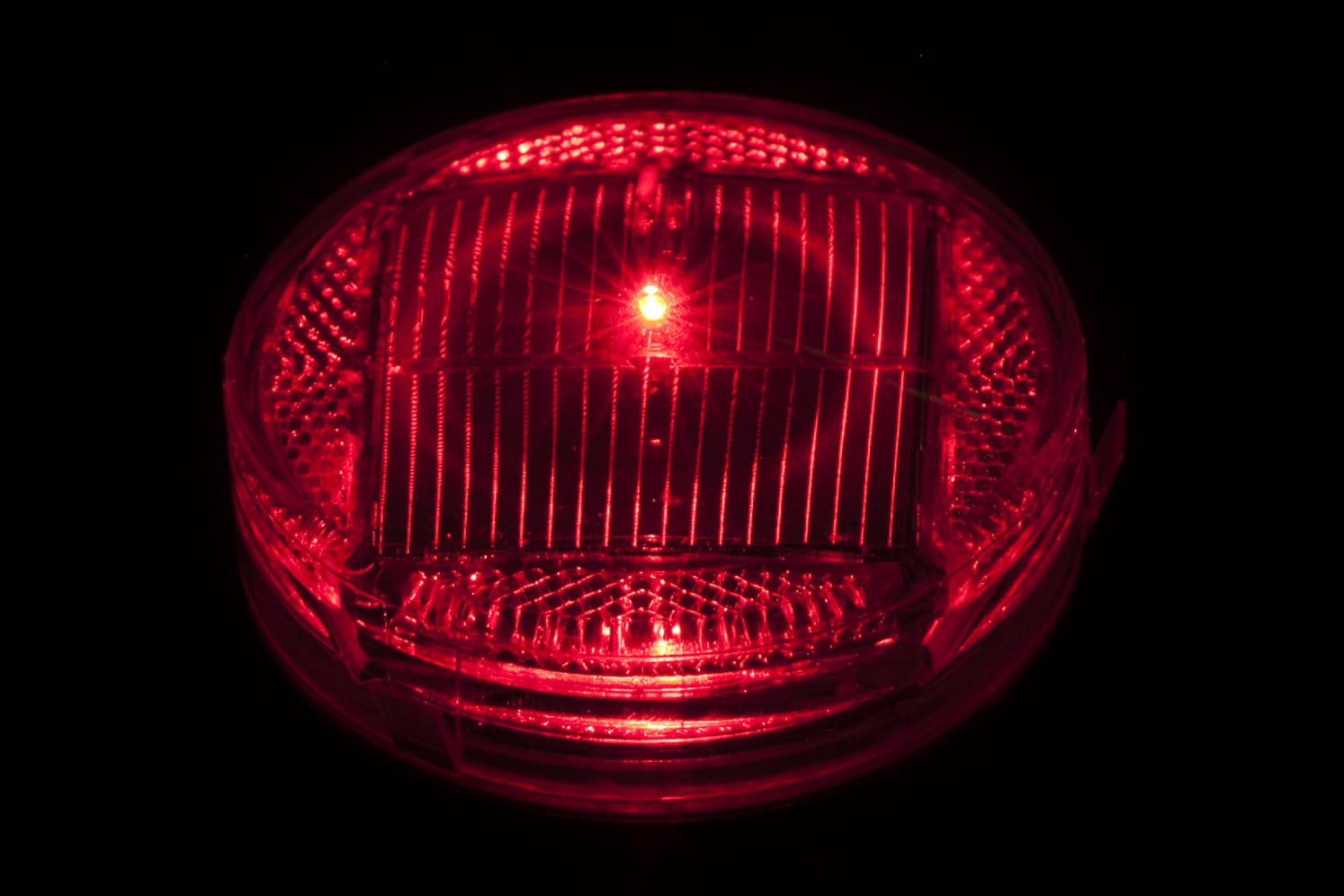 Plot LED balisage solaire vertical ECO-84 rouge