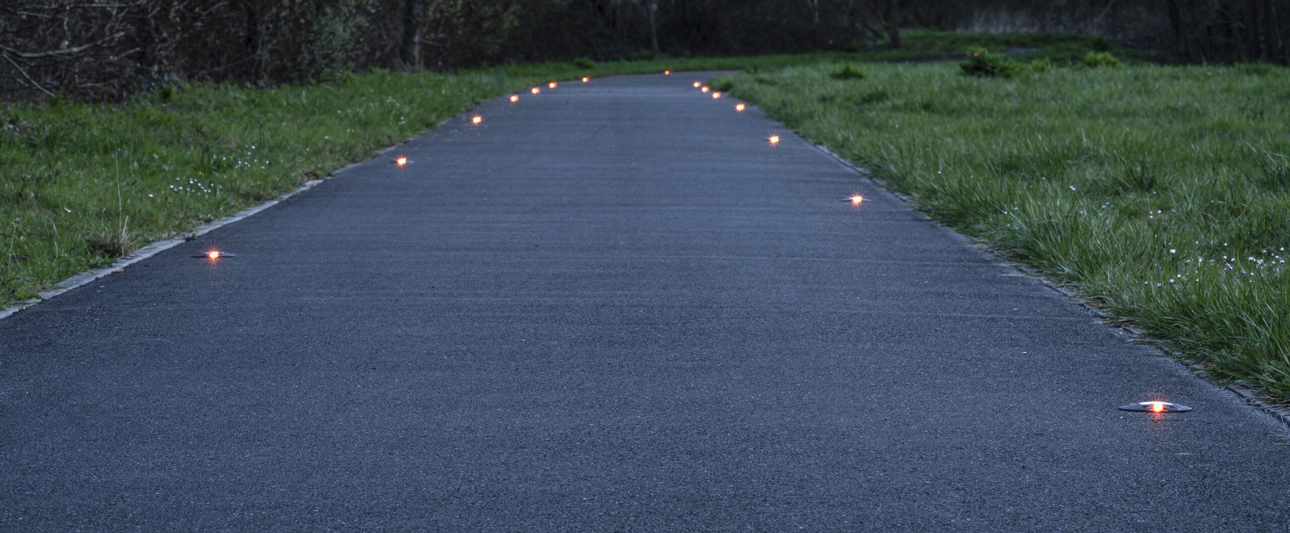 Balisage LED d'une piste cyclable : La Vélodyssée - ECO-143 Eco-Innov